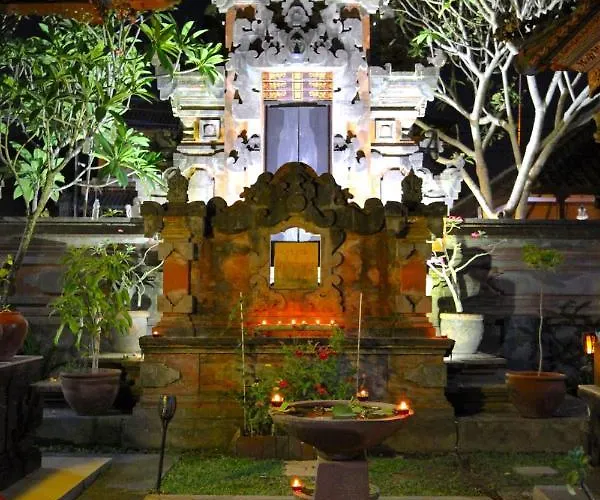 Kandjeng Puri Kailas Canggu Maison d'hôtes 4*